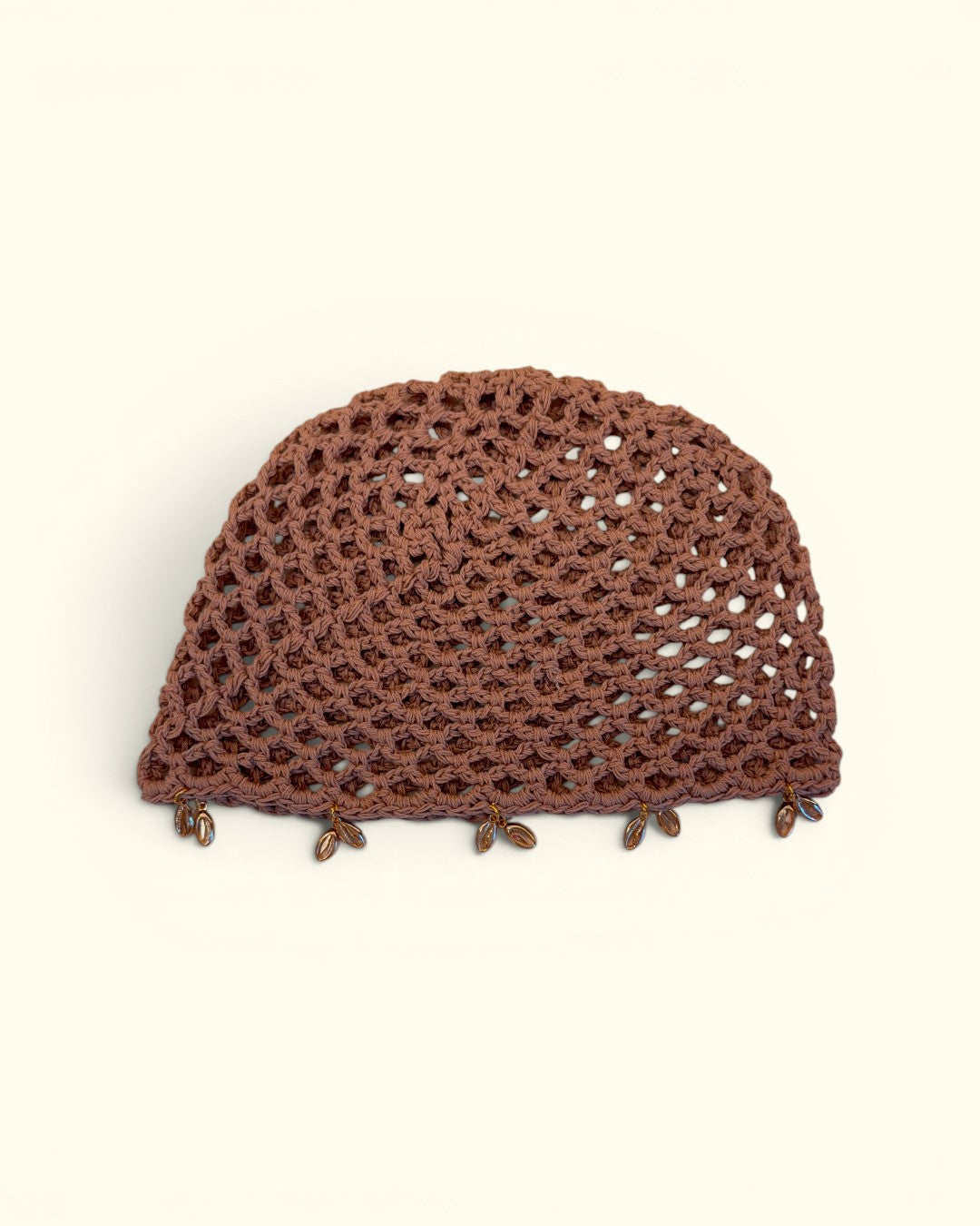 GORRO DE GANCHILLO MARRÓN
