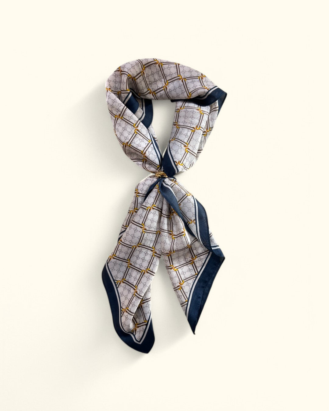 PAÑUELO AZUL MARINO Y CRUDO