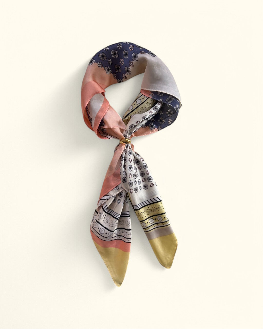 PAÑUELO ESTAMPADO ROSA