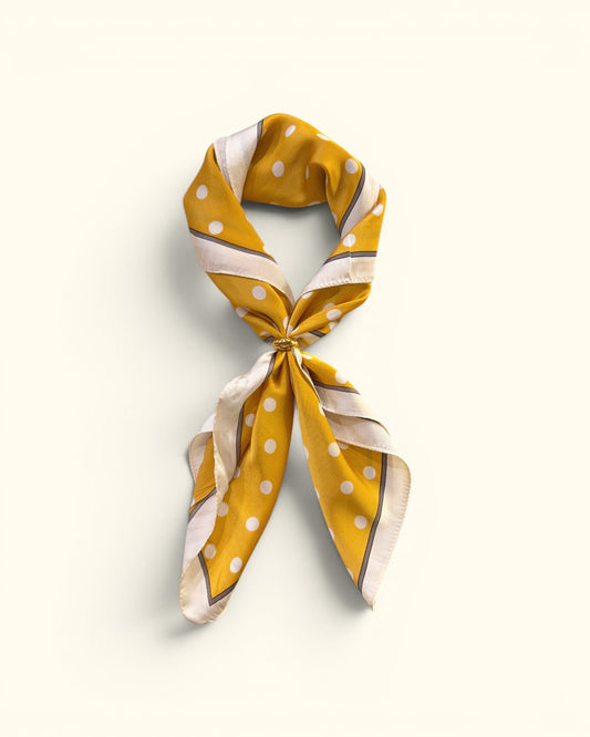 PAÑUELO TOPOS BLANCO Y AMARILLO